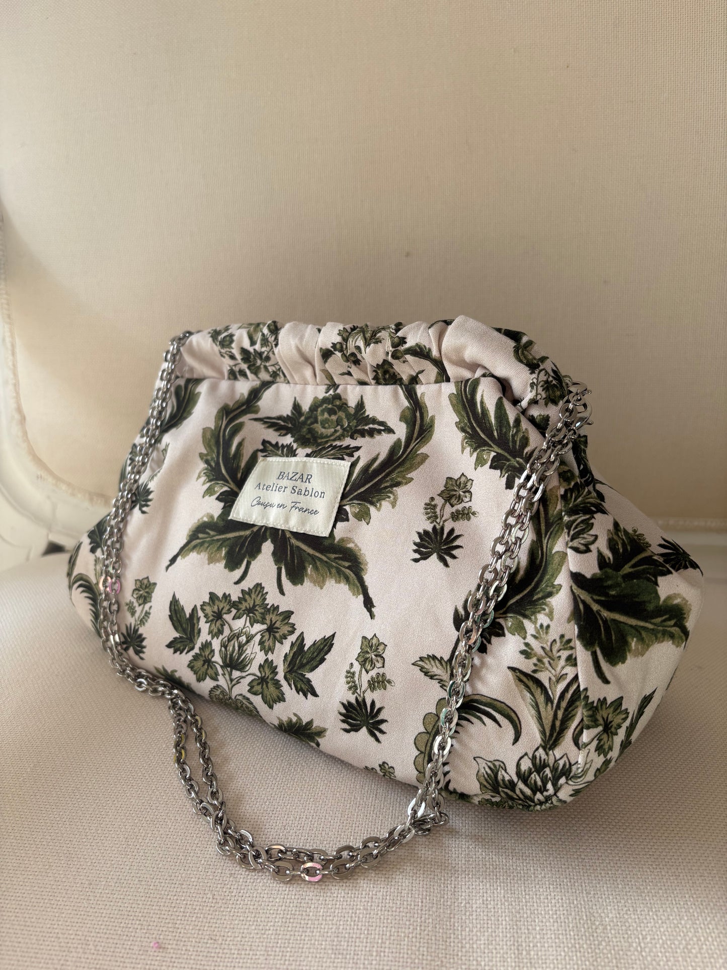 Clutch - Maison de Campagne Clelia