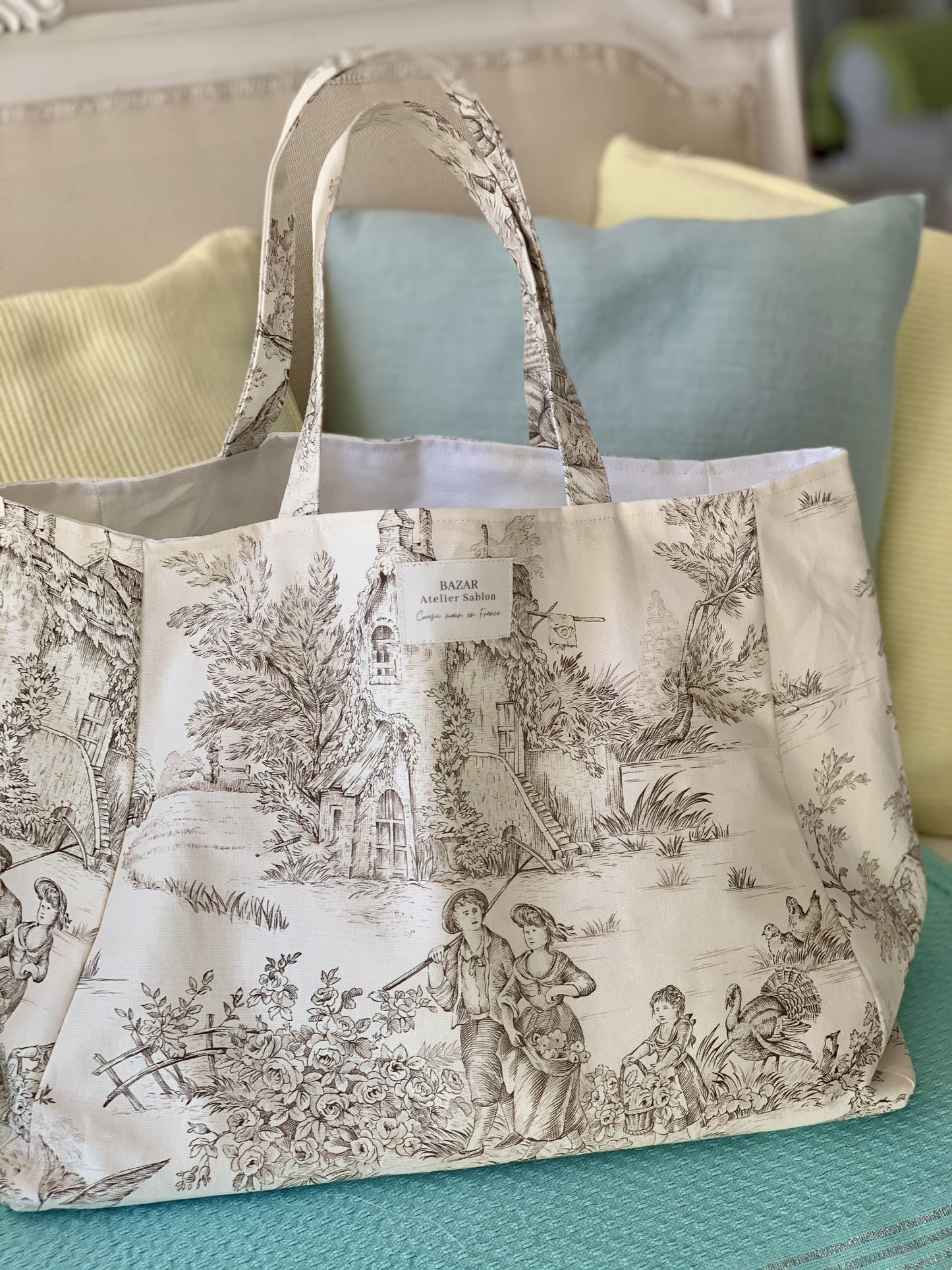CABAS TOILE DE JOUY MOKA / CABAS MADE IN FRANCE