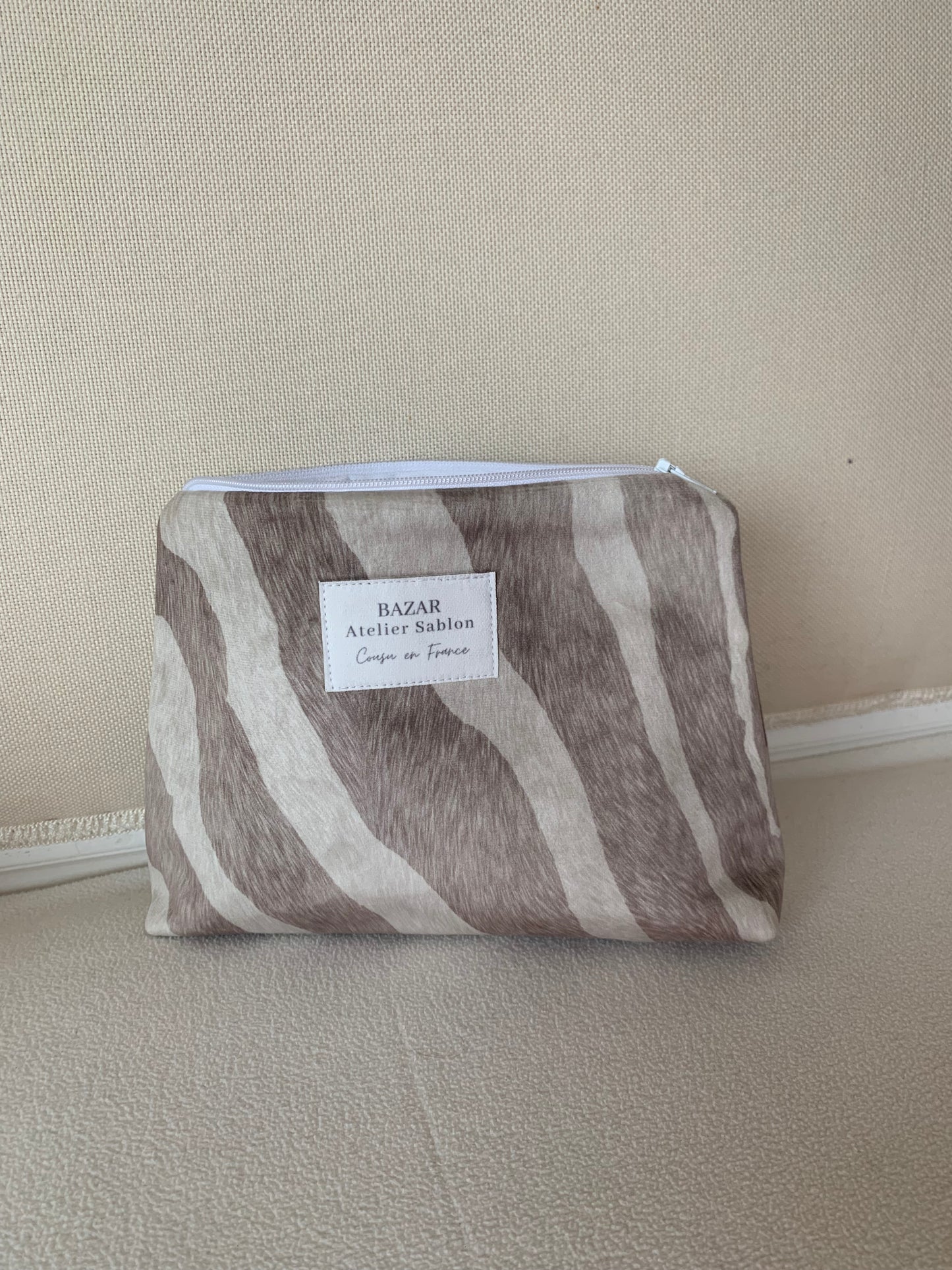 Trousse de Toilette - Pile Poil Zèbre Greige