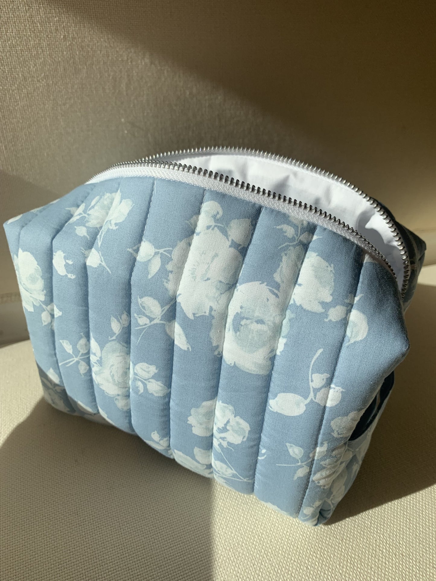 Trousse de Toilette XL - Fleuris Bleu Ciel