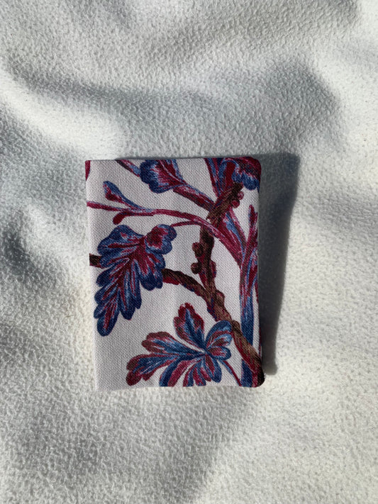 Protège passeport - Maison de Campagne Giroflée