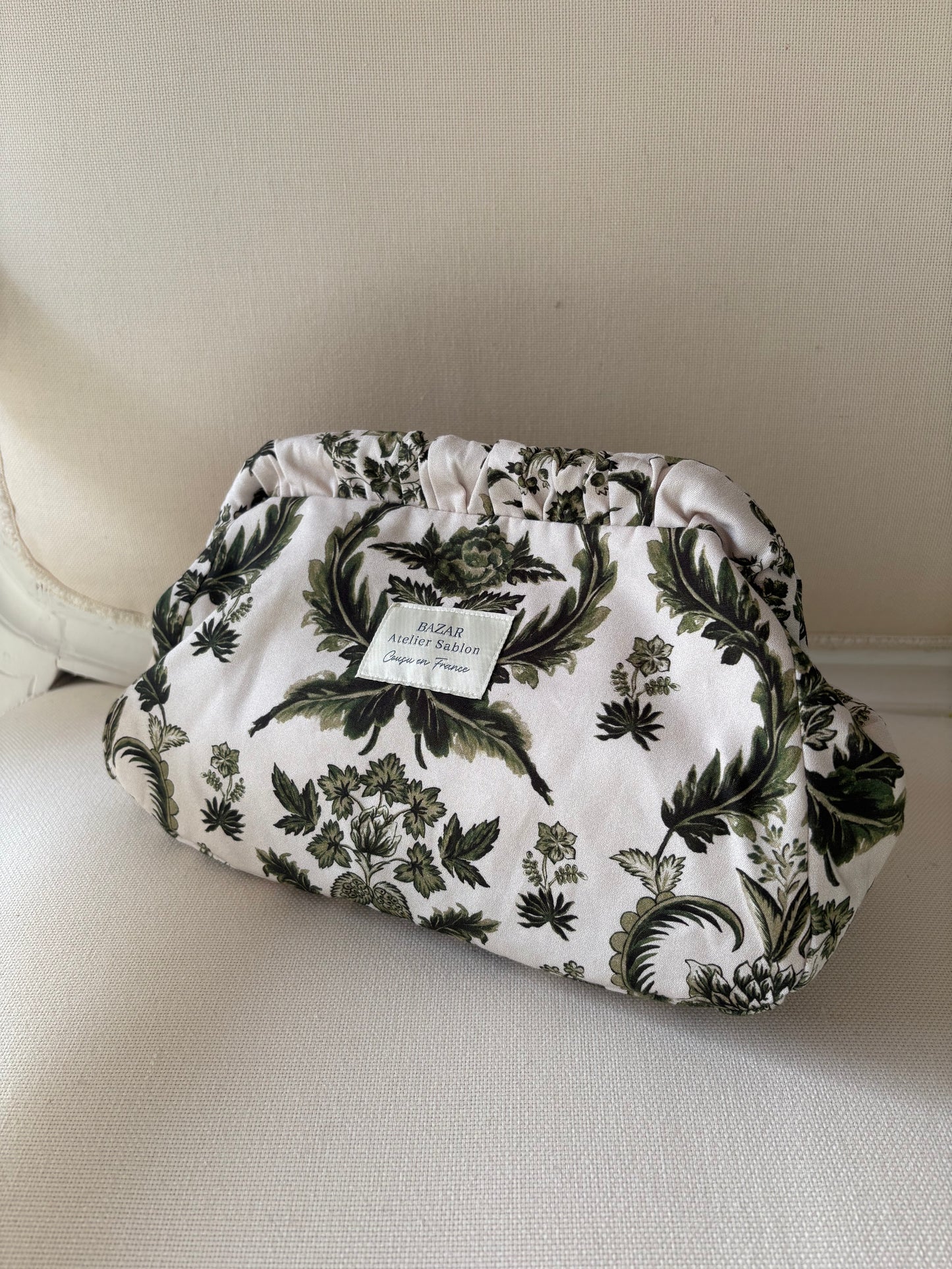 Clutch - Maison de Campagne Clelia