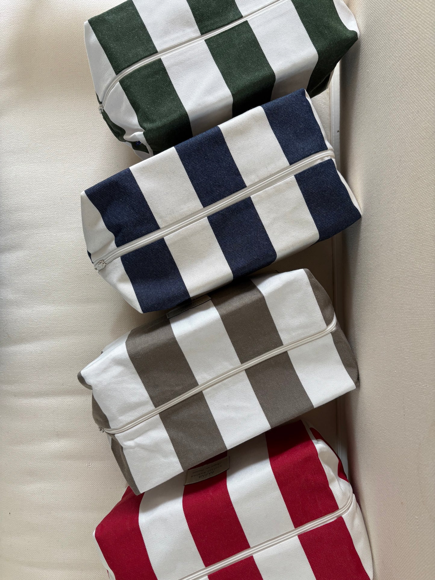 Trousse de Toilette XXL - Côté Ouest Rouge