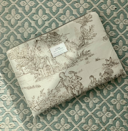 Pochette Ordinateur 14'' - Jouy de Fruits Moka